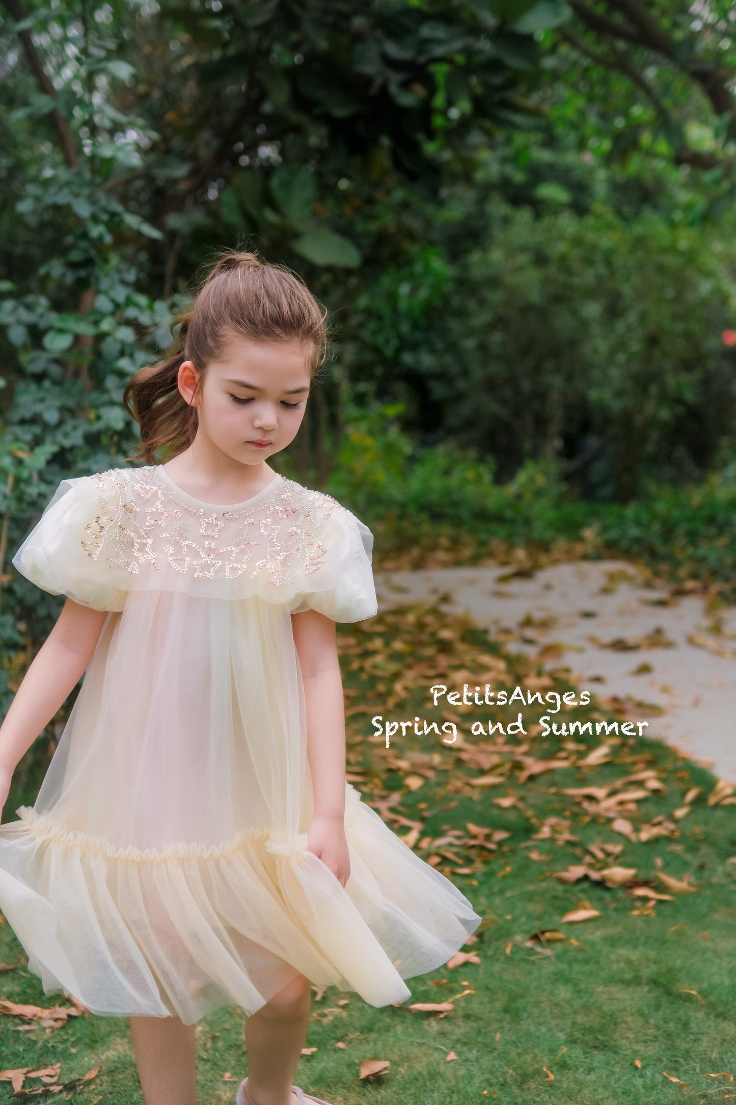 Flower Girls Tulle Dress