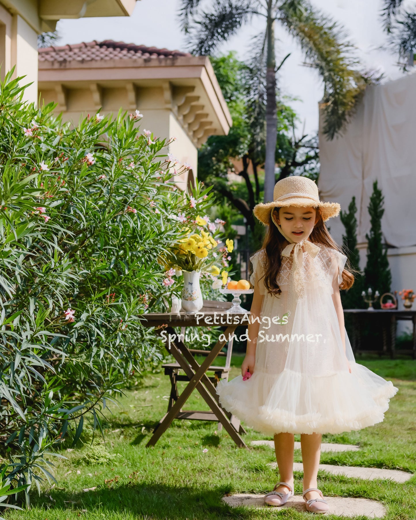 Flower Girls Tulle Dress
